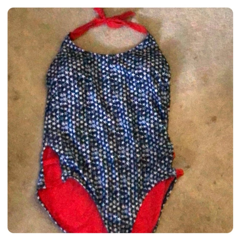 One piece swim suit